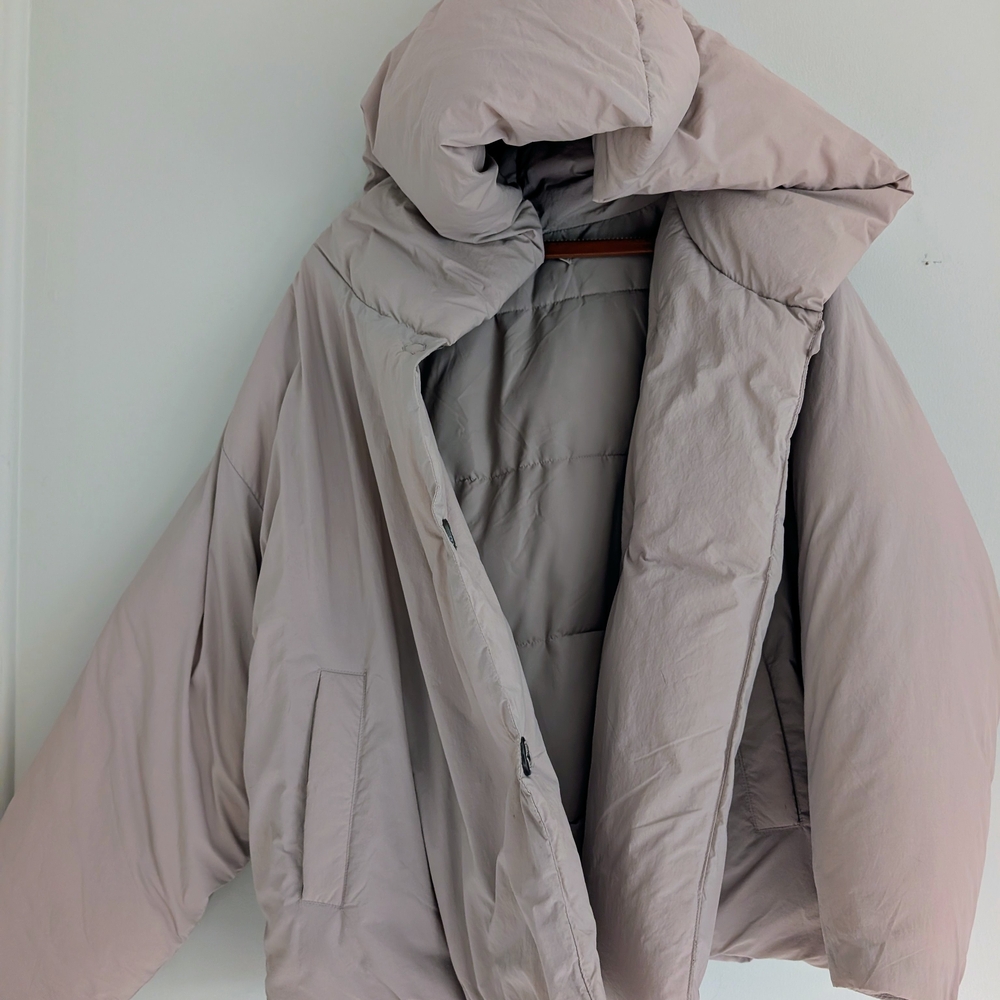 Women's Puffer Jacket in Light Pink 🩷